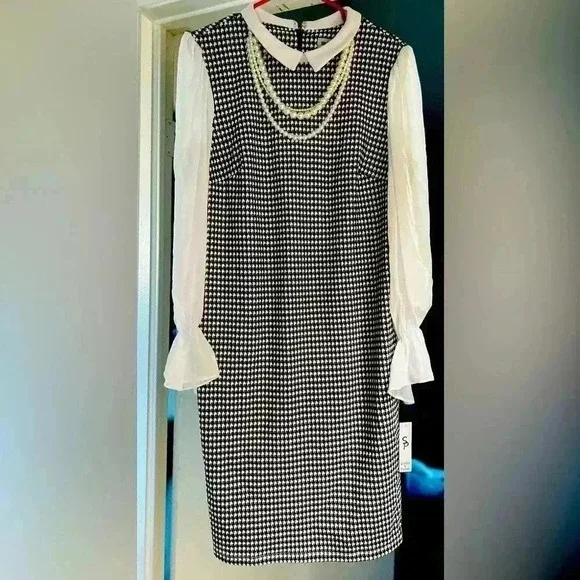 SHELBY & PALMER VINTAGE LOOK DRESS SIZE 16 with removable necklace - Picture 2 of 10